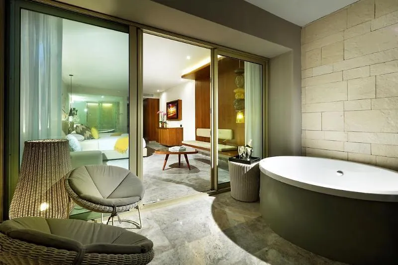 **** Hotel Family Selection At Grand Palladium Costa Mujeres Resort & Spa Cancun Mexico